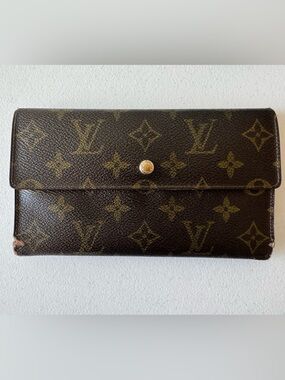 Louis Vuitton Monogram Trifold Wallet Authentic